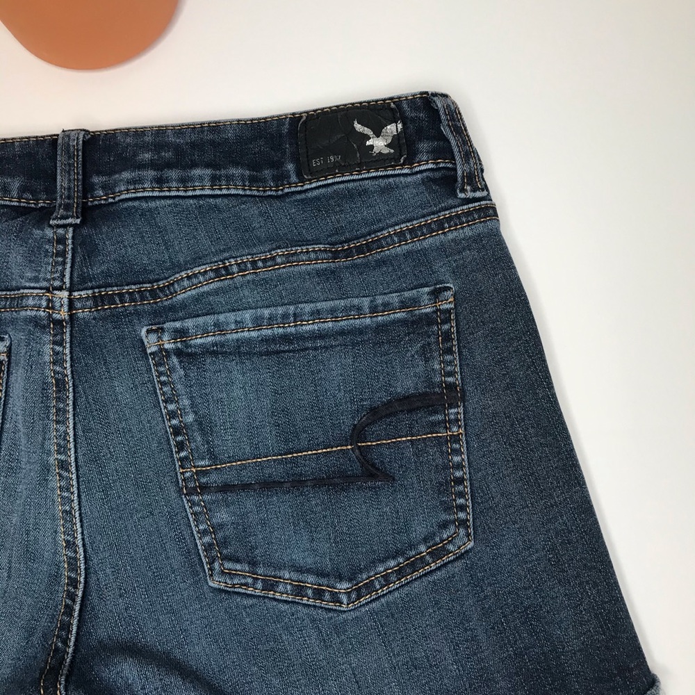 American Eagle Mid-Rise Raw-Hem Jean Shorts - 4 - Picture 11 of 17